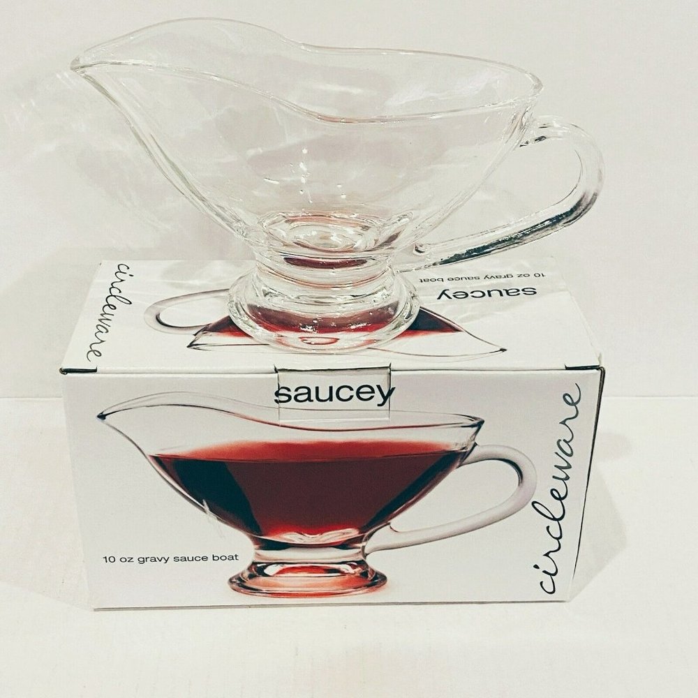 CIRCLEWARE 10 OZ GRAVY SAUCE BOAT CLEAR GLASS ITEM 66683 Modern Serveware